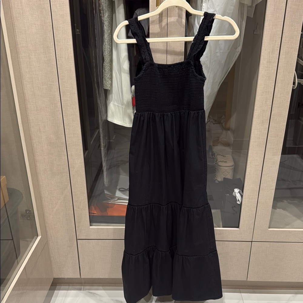 Elegant Black Maxi Dress